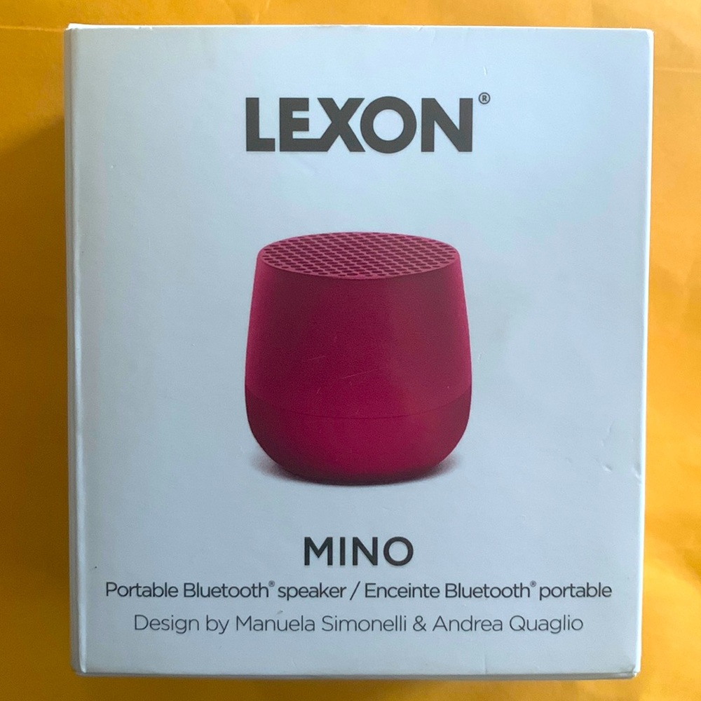 Nib Lexington mini speaker.